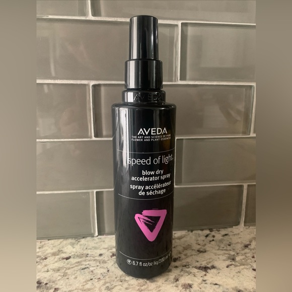 AVEDA Other - AVEDA Speed of Light Blow Dry Accelerator Spray 6.7 oz